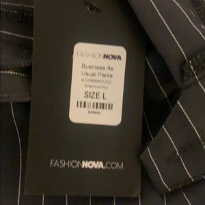 Women’s Size large business ankle pants